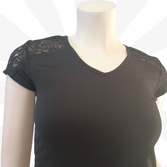 Ambiance Black Lace Cap Sleeves V Neck Cut Out Back Pullover Knit Top Size S - Picture 2 of 8